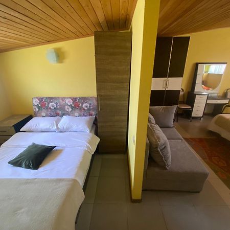 Park Hotel Tbilisi Eksteriør billede